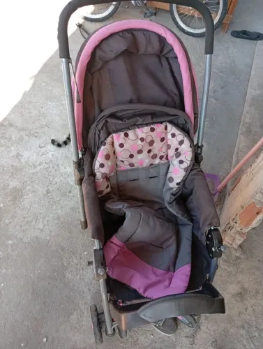 Carrinho de bebê 