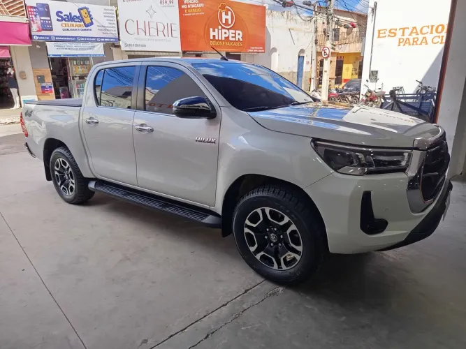 Toyota Hilux CD SRX 4X4 2.8 TDI 16V Diesel Aut. 2021