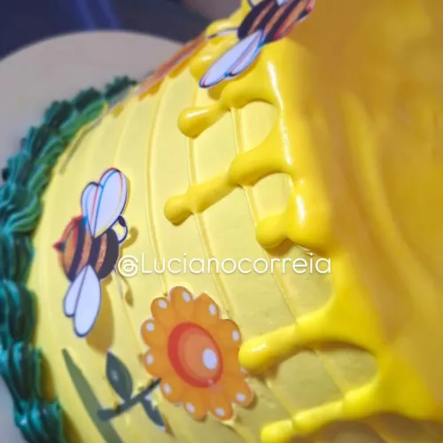 Doces e bolos  Decorados Personalizados ? / delivery 