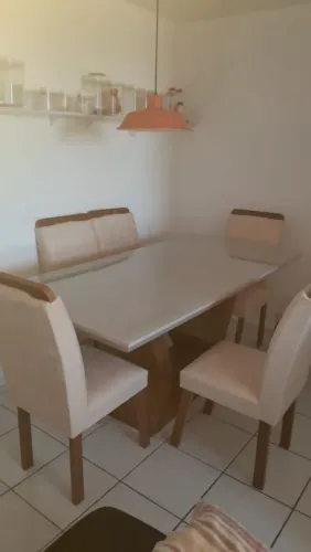 Mesa 6 lugares! Nova!  Nunca usada foi montada e precisei me mudar . 