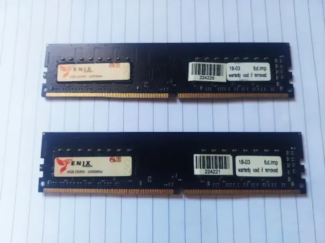 8GB RAM DDR4 - 2X 4GB