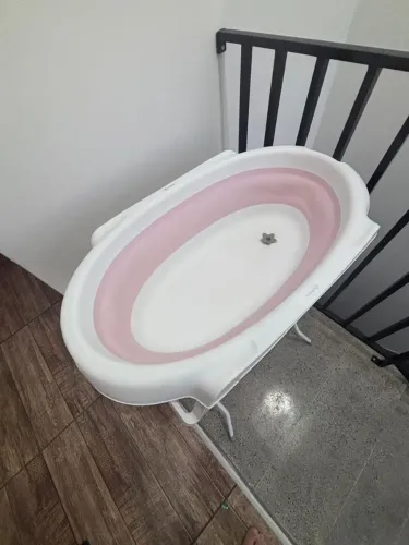 Banheira de bebe dobrável first safety