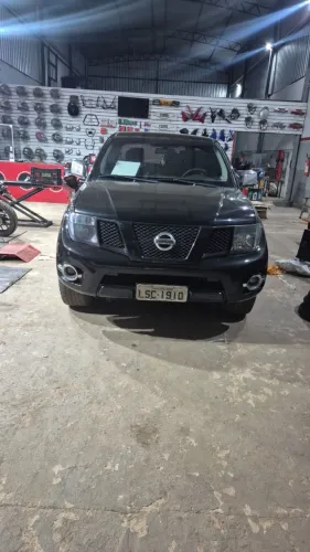 Nissan Frontier S CD 4X4 2.5 TB Diesel 2014
