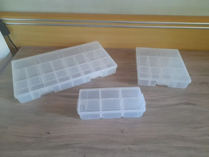 Três caixas organizadoras tamanhos variados