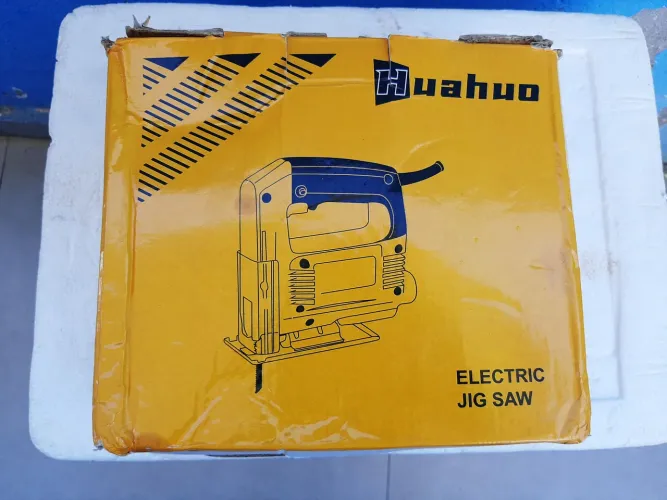 Serra Tico-tico Huahuo 750W 220V