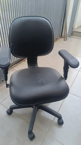 Cadeira secretária