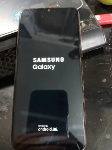 Celular sansung A-03 seminovo