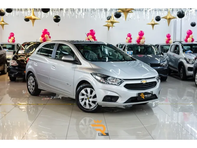 Chevrolet Onix Hatch LT 1.4 8V Flex Power Mec. 4P 2017