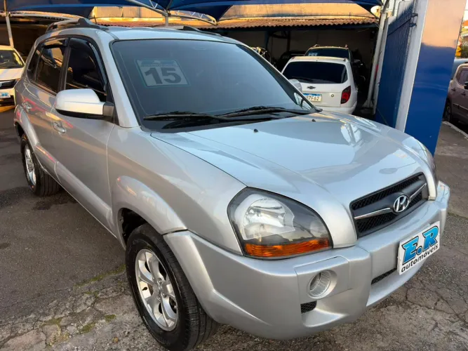 Hyundai Tucson 2.0 16V Aut. 2015