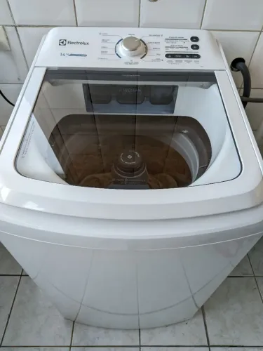 Lava roupa ELETROLUX - Máquina de Lavar Electrolux 15kg Branca Essential Care com Cesto In