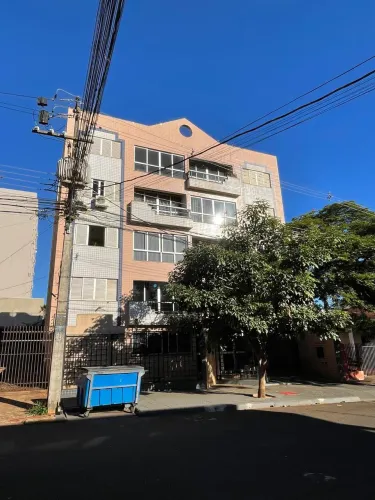 Apartamento para alugar em Maringá, Zona 07, com 2 quartos, com 50 m², EDIFÍCIO 5 ESTRELAS