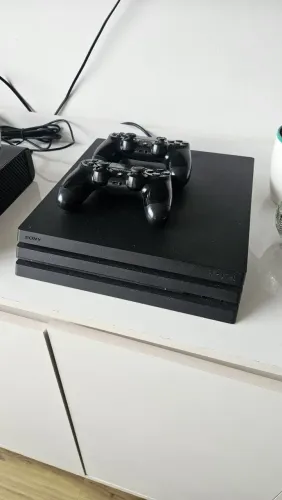 PS4 PRO - Excelente!!