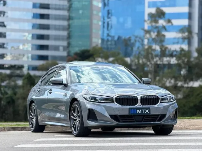 BMW 320I A 2.0 Turbo/activeflex 16V 184cv 4P 2024