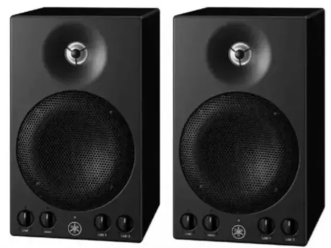 Monitor De Referência Ativo Yamaha Msp3a 22w Par Cor Preto Voltagem
