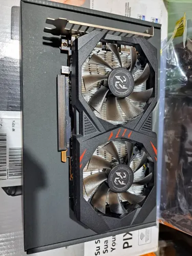 Placa de Video RX6600M, defeito