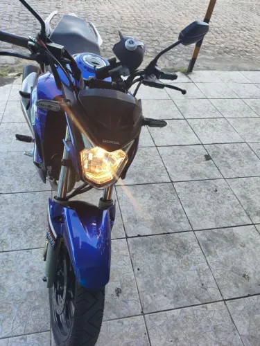 Moto pouco rodada, só 29 km 
