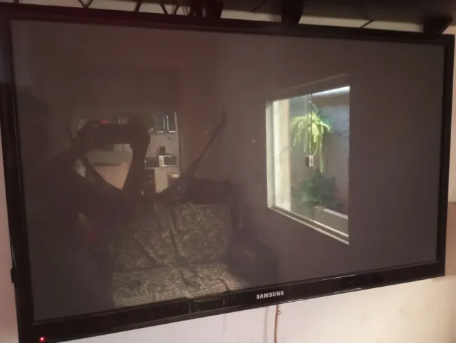 TV Samsung 43" Plasma 3D - Não é SmartTV 