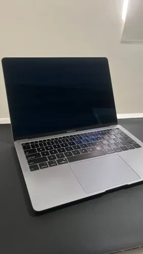 MacBook Air Retina 13 pol. 2018 - 8GB RAM | SSD 128GB | Space Gray