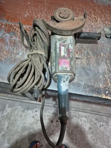 Lixadeira bosch (220v)