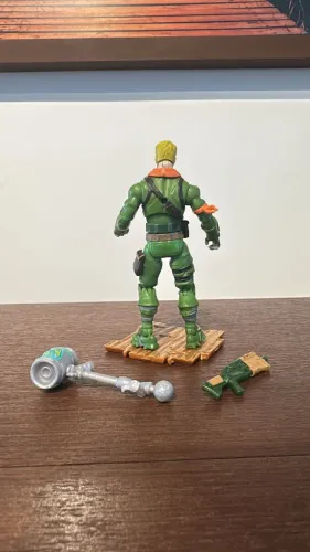 Boneco Fortnite Rex 