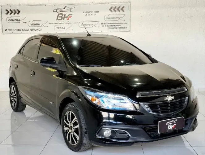 Chevrolet Onix Hatch LTZ 1.4 8V Flex Power Aut. 4P 2015