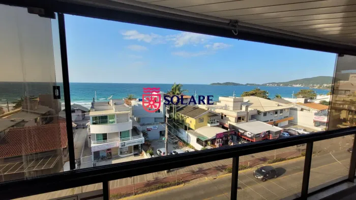 Apto de 3 dormitórios com vista mar para 8 pessoas