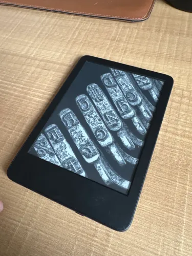Kindle 16 GB (Geração mais recente) - Leve e compacto