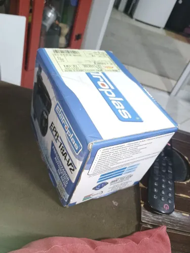 Vendo bomba pressurizadora automático. Nova na caixa. 300 reais