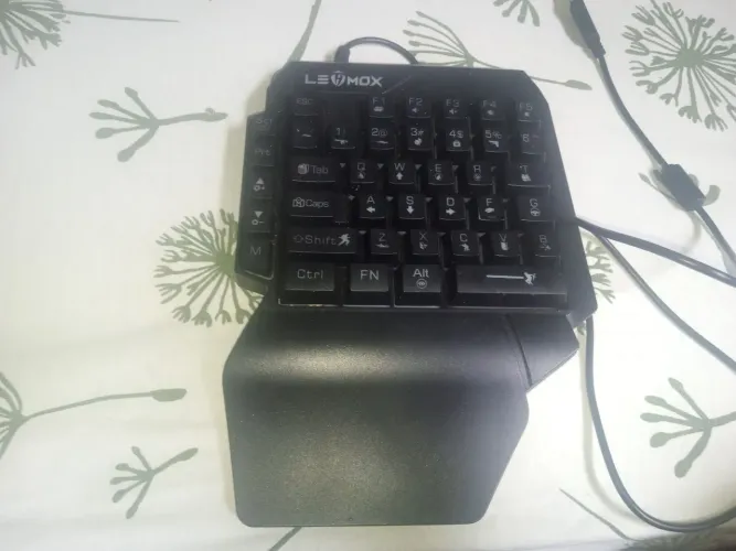 Mini teclado gamer