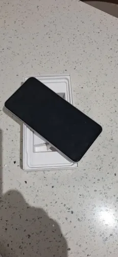Celular a 56