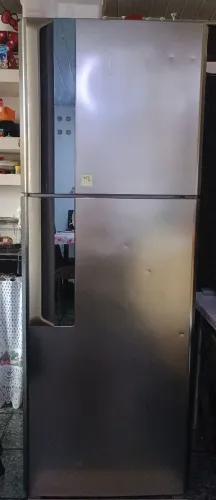 Geladeira Frost Free Electrolux