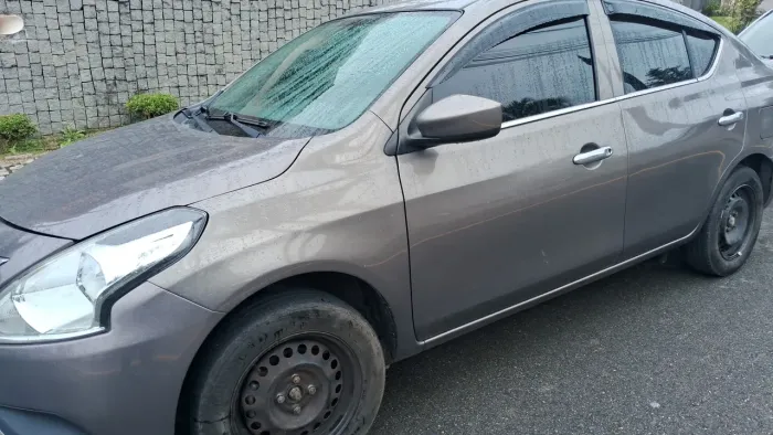 Nissan Versa 1.0 12V Flexstart 4P Mec. 2016