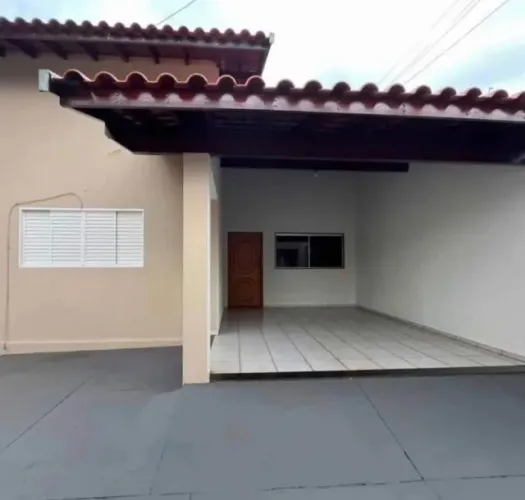 LF005 CASA A VENDA NO JD PORTUGAL