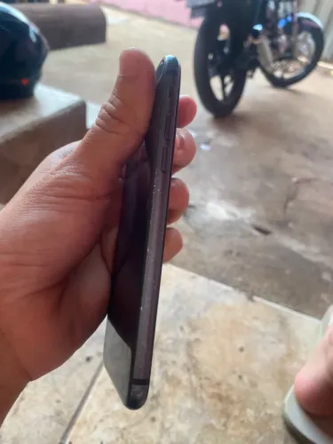 iPhone 8