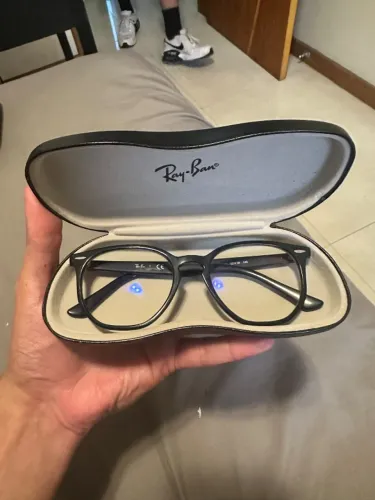 Armação (com lentes) Ray Ban Original - MENOS DE 1 MÊS DE USO!!!