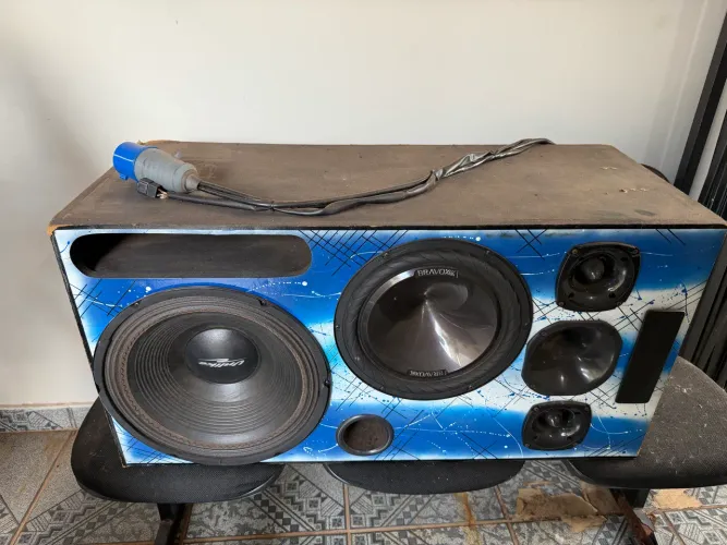 Caixa Som Carro Sub 12 Pol Bomber Detoner