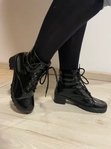 Bota verniz tam 36