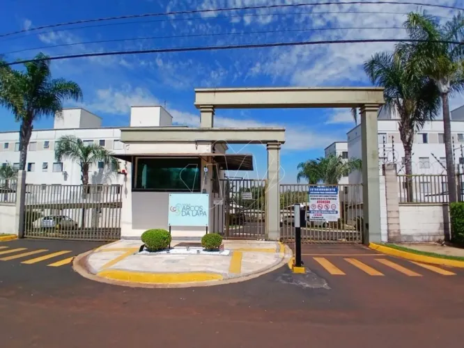 Venda de Apartamentos / Padrão na cidade de Araraquara