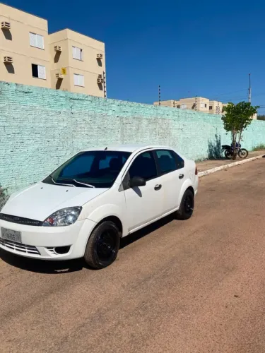 Ford Fiesta Sed. Personnalite 1.0 8V 4P 2005