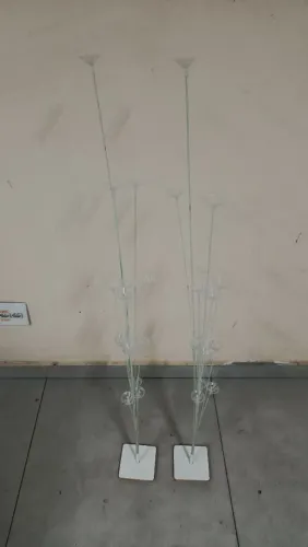 Vendo suporte grande para balão novo