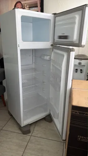 Geladeira esmaltec Inverter