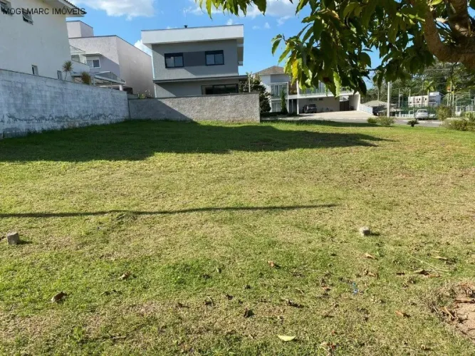 Terreno em condomínio à venda em Mogi das Cruzes-SP, no bairro Bella Cittá, com 509m² de á