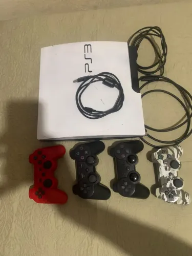 Ps3 slim com lojas para baixa jogos +4 controles