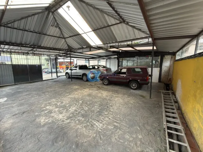 Excelente loja/galpão Comercial no Quitandinha - Localização Privilegiada - Petrópolis/RJ