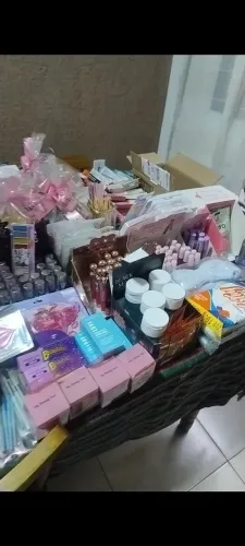 Lote de Produtos de Beleza e Acessórios - Ideal para Revenda