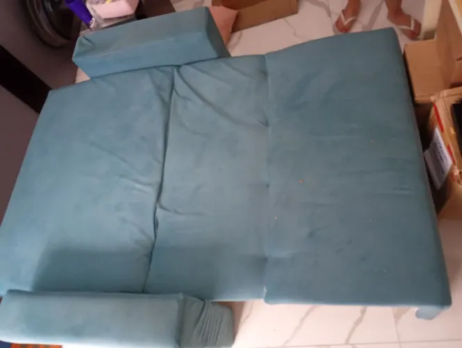 Sofá cama aveludado 280,00