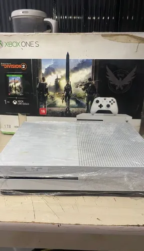 Xbox One S