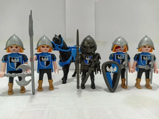 Playmobil Tropa dos Guerreiros Machado de Prata