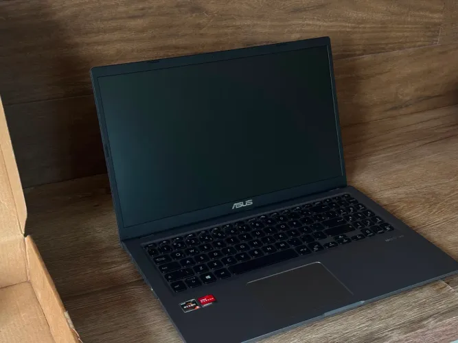 ASUS - VivoBook X515DA