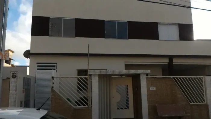 Aluga-se Apartamento 2 quartos no Bairro Interlagos Próximo ao Parque Exposição